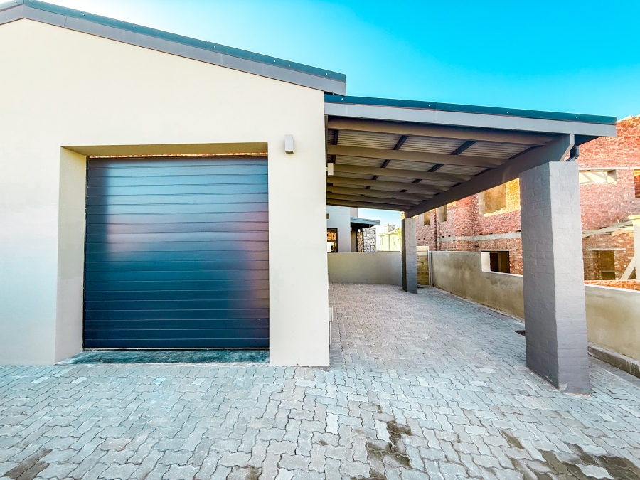 3 Bedroom Property for Sale in Plettenberg Bay Central Western Cape